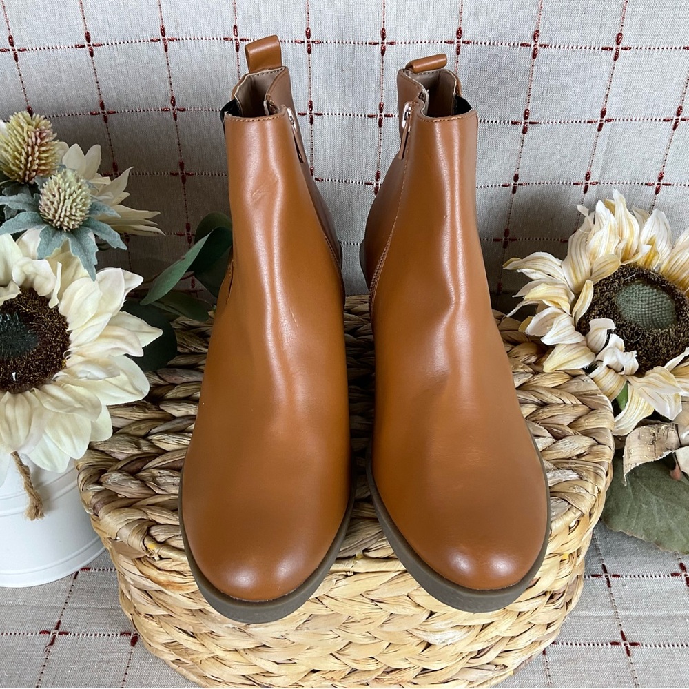 Aerosoles “Brandi” Wedge Bootie Sz 7.5 Brown Faux Leather Ankle Boots Comfy Boot - Picture 2 of 8